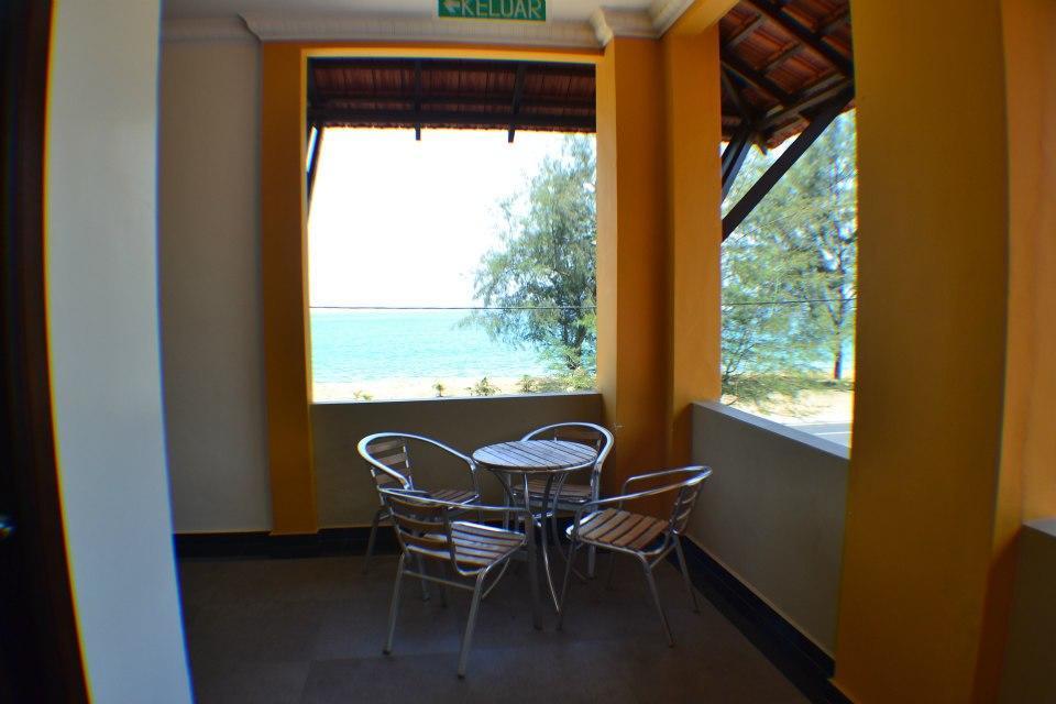 Teluk Lipat Seaview Inn Dungun Kültér fotó