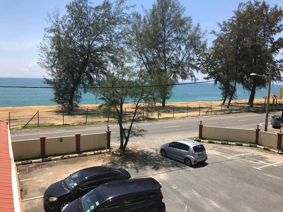 Teluk Lipat Seaview Inn Dungun Kültér fotó