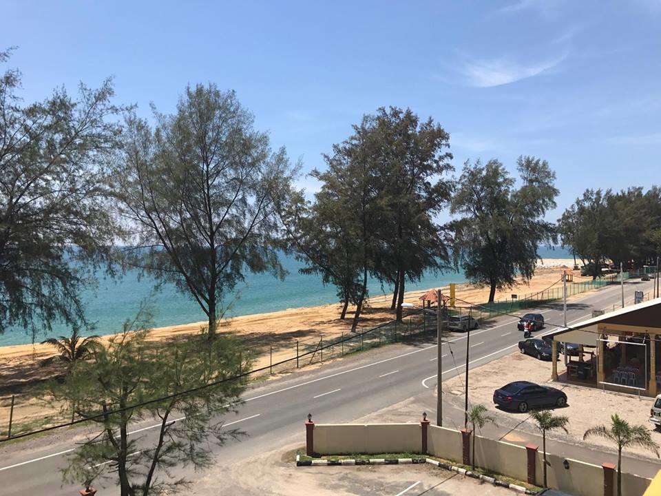 Teluk Lipat Seaview Inn Dungun Kültér fotó