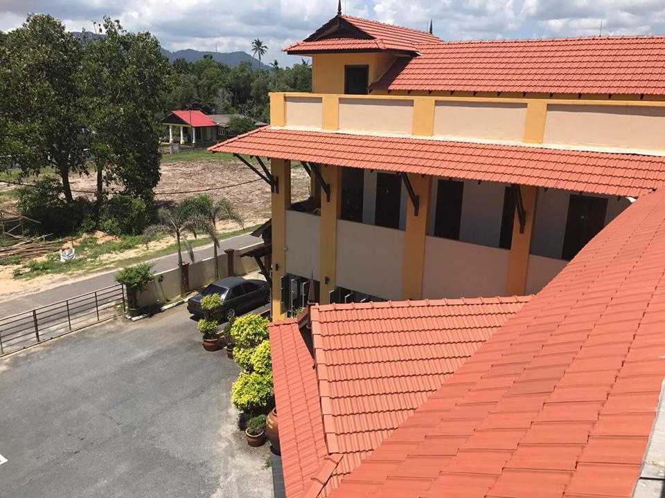 Teluk Lipat Seaview Inn Dungun Kültér fotó
